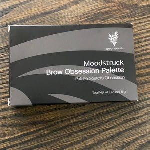 Younique Moodstruck brow obsession palette. NIB